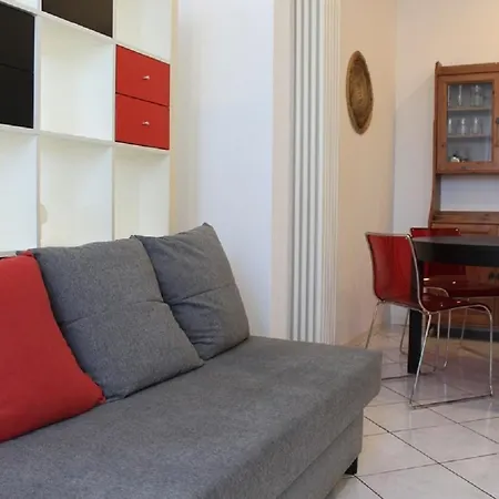 I Livin - Via Rosmini, 8 * Mailand